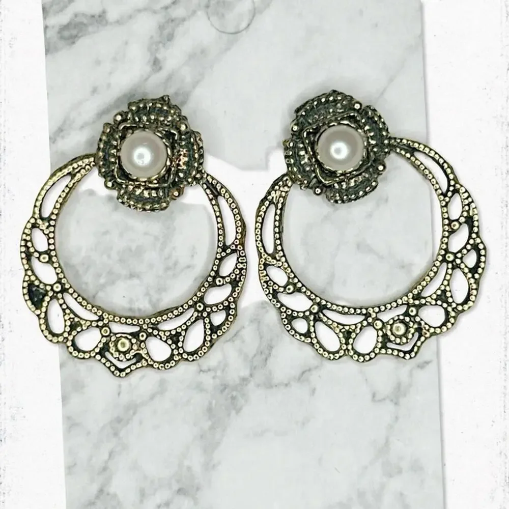 6687. Bronze Earrings Faux Pearl